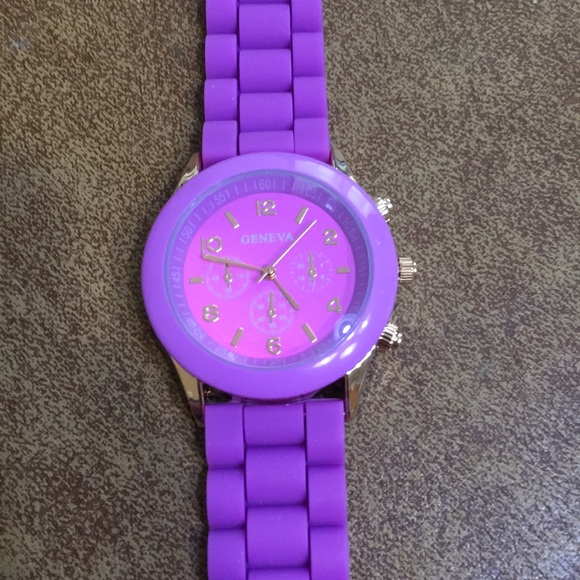 BOGO Ladies Sport Quartz Watch - Picture 8 of 8